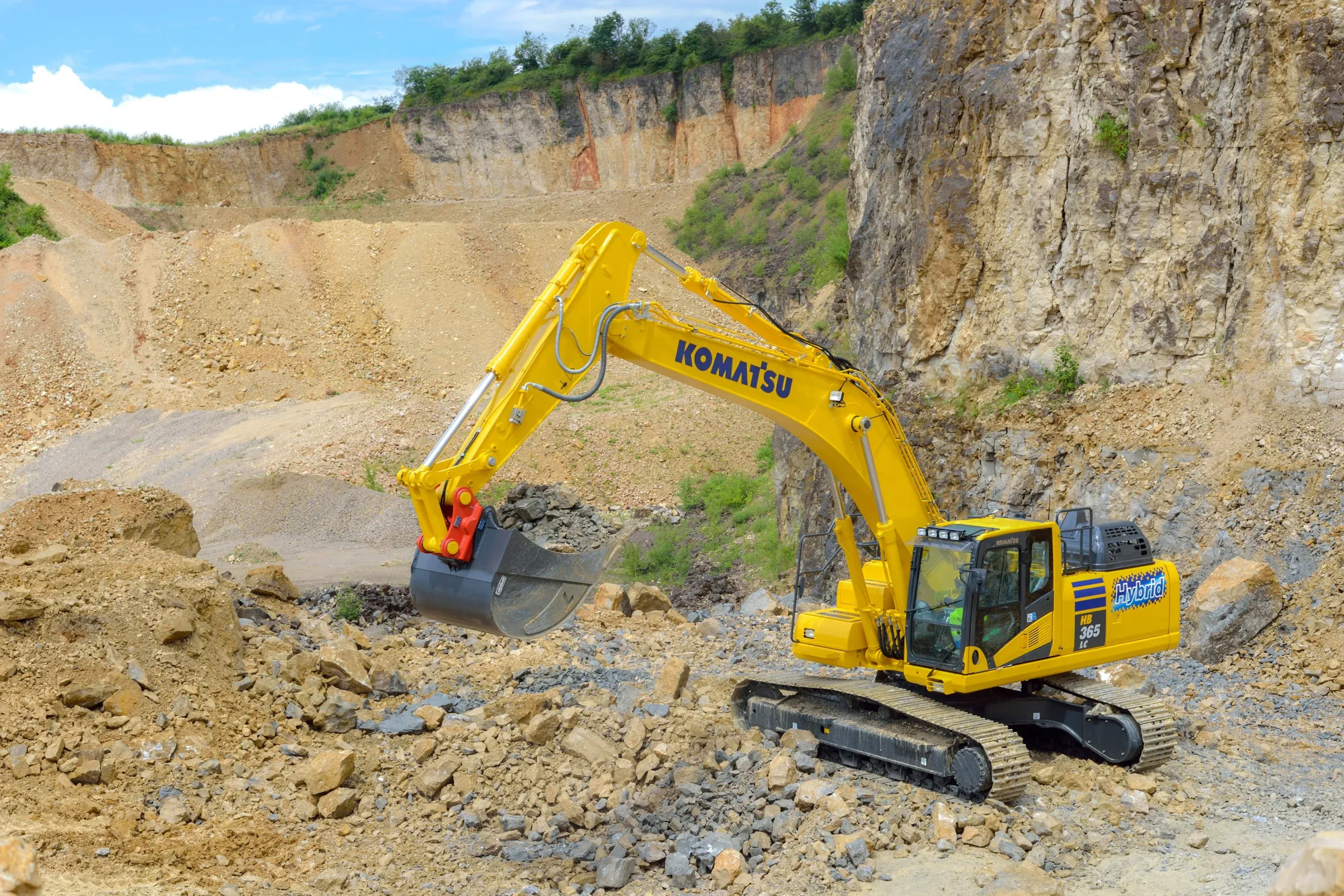 Sodhaak_Komatsu_hybrid_HB365LC-3