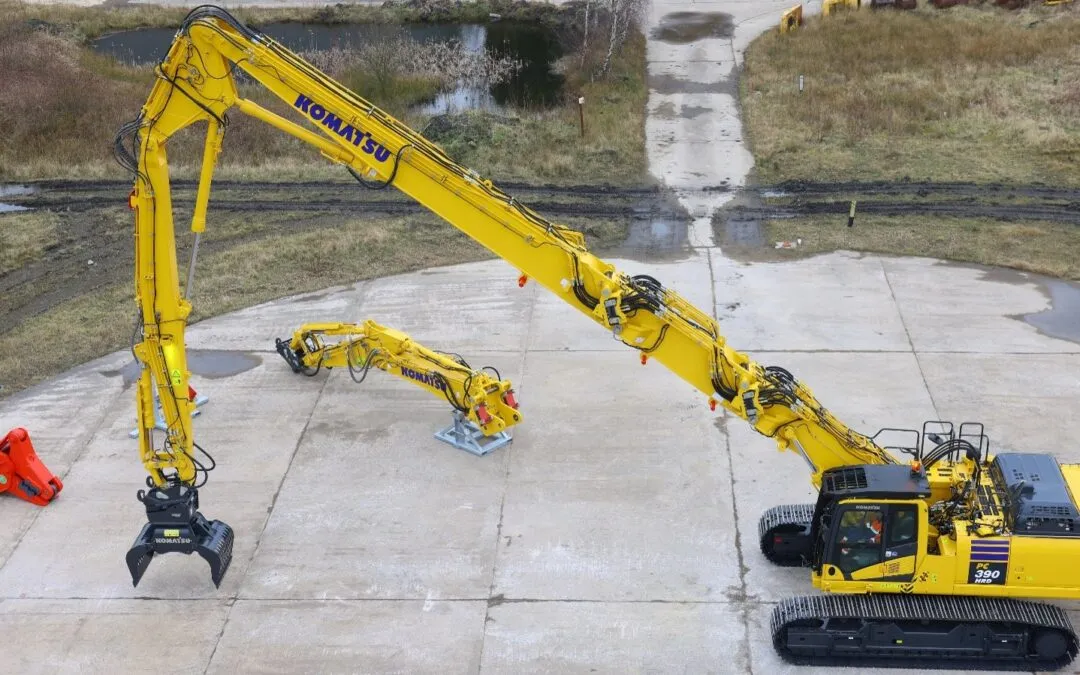 K100 aggregatbytessystem introduceras för PC390HRD-11E0